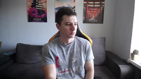 Nick   online show from April 6, 8:37 am