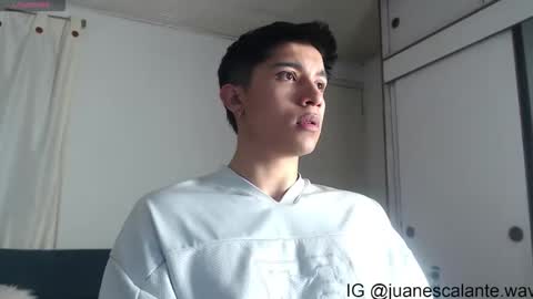 thesaint_xxx online show from March 18, 7:58 am