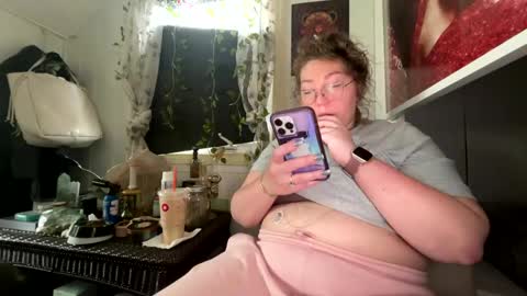 The Sasha Domme online show from January 2, 4:56 pm