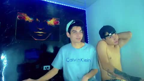 David y Daniel online show from June 18, 9:42 pm