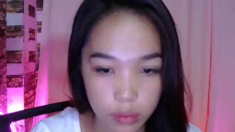 thessssy online show from April 11, 9:08 pm