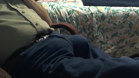 Snapshot of thetnguy chatting on February 2, 11:42 pm thetnguy online show from February 2, 11:42 pm