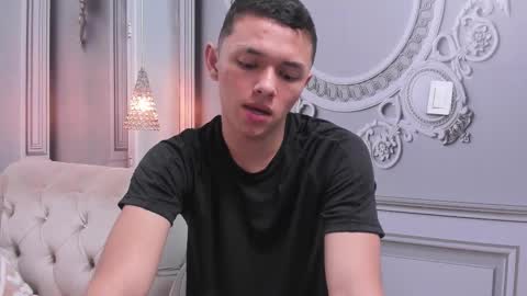 thiago_dior online show from October 16, 2:22 am