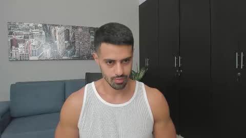 thiago_driussi online show from October 9, 9:48 am