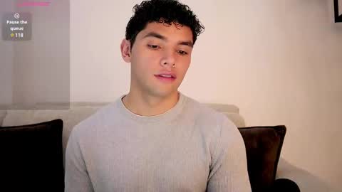 Just Thiago  online show from February 28, 4:20 pm