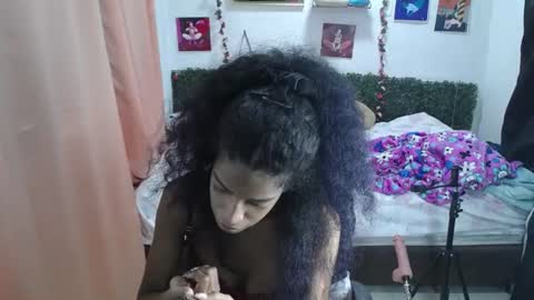 thiana_horny online show from June 20, 3:51 pm