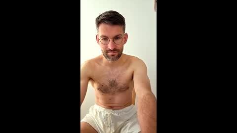 Thibthib online show from May 1, 9:25 am