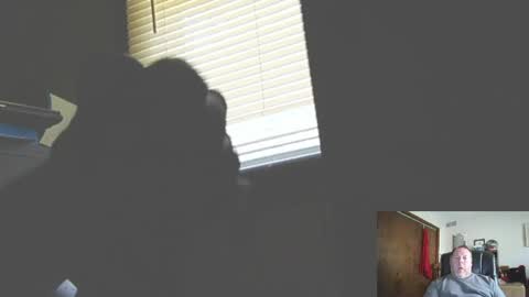 thickcock4u1105 online show from April 11, 6:12 pm