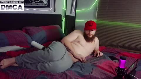 ThickHandsomeMan online show from January 9, 2:01 am