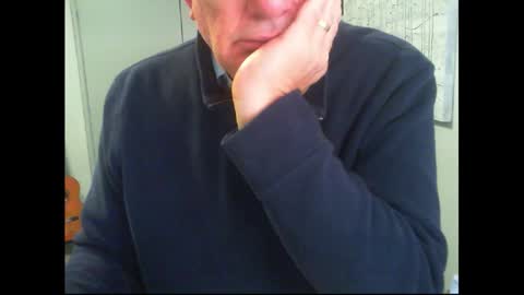 Snapshot of thickmelnik chatting on September 24, 2:35 pm James online show from September 24, 2:35 pm