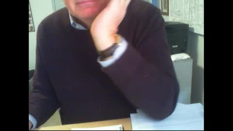 Snapshot of thickmelnik chatting on September 30, 4:45 am James online show from September 30, 4:45 am