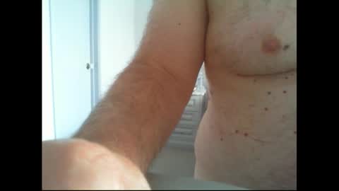 Snapshot of thickmelnik chatting on October 3, 12:53 am James online show from October 3, 12:53 am