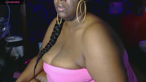Thickumzz41 online show from February 17, 1:48 am