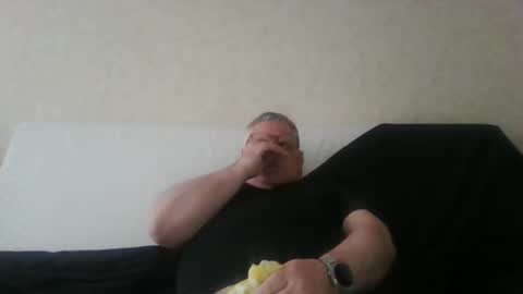 Thierrysymp online show from April 14, 6:00 pm