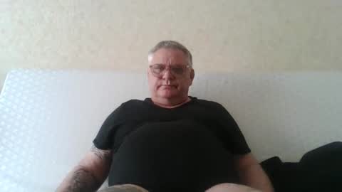 Thierrysymp online show from May 12, 5:11 pm