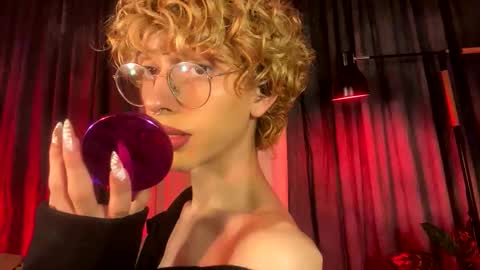 Damiano online show from May 3, 9:32 pm