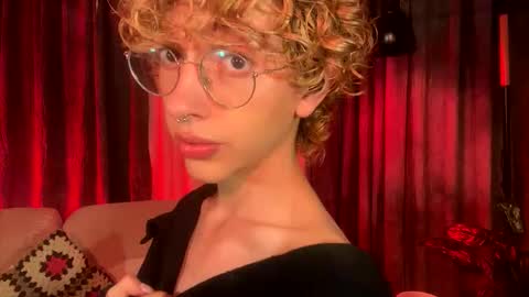 Damiano online show from May 21, 10:16 pm