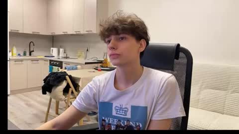 Thomas Hill online show from February 11, 3:05 pm