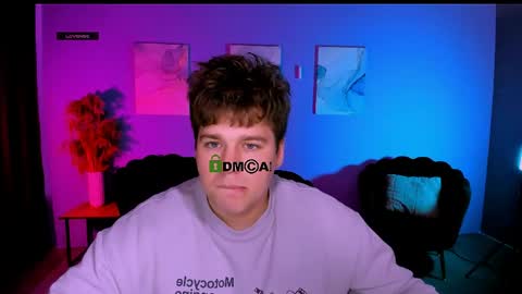 Thomas online show from April 2, 8:54 am