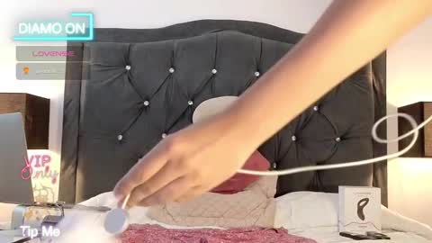 Thomas online show from January 16, 8:29 pm