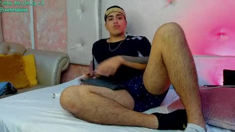 Thomas and Faon  online show from April 8, 4:59 am