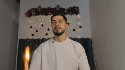 sweetfit boy online show from December 5, 6:38 pm