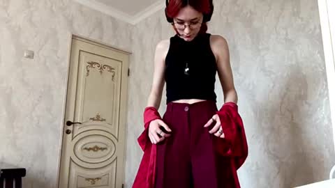 Lina online show from November 27, 11:18 am