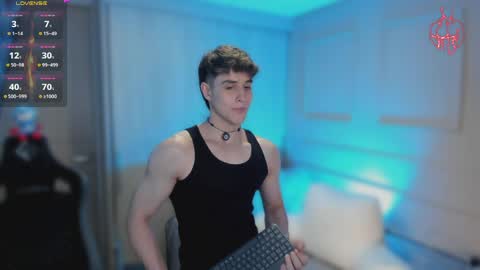 Thom Klein online show from March 30, 8:20 pm