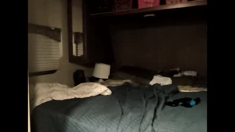 thongboy469147 online show from October 18, 4:16 am