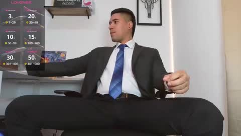 thonydupont online show from February 27, 6:09 pm