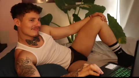 Sebastian online show from September 12, 4:31 pm