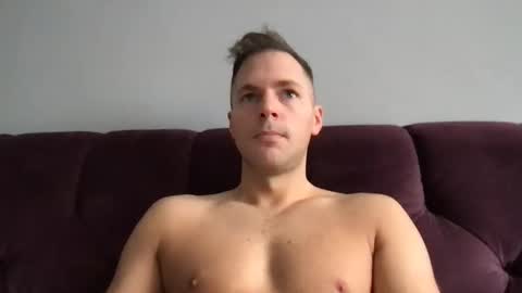 Snapshot of thorhh1991 chatting on October 26, 10:05 am thorhh1991 online show from October 26, 10:05 am