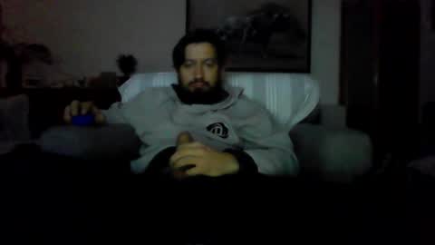 Snapshot of throatdom4u chatting on December 4, 11:41 pm ThroatDom4U online show from December 4, 11:41 pm