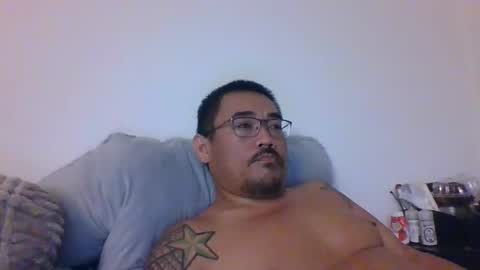 thrustinjustin808 online show from January 24, 5:42 pm