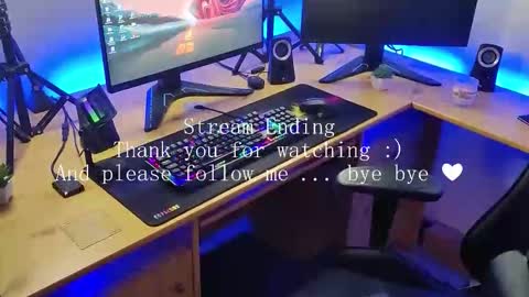        Follow me Sgame por favor  online show from October 18, 2:54 pm