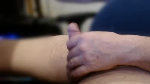 thyrox38 online show from February 1, 9:12 pm