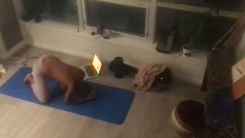 Snapshot of tia_fox chatting on October 29, 4:25 am tia_fox online show from October 29, 4:25 am