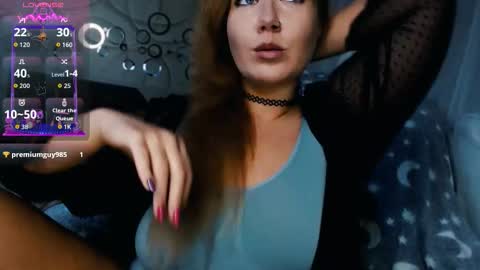 Snapshot of tia_meow chatting on September 22, 2:32 pm tiameow online show from September 22, 2:32 pm