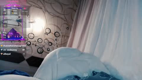 Snapshot of tia_meow chatting on March 12, 4:30 am tiameow online show from March 12, 4:30 am