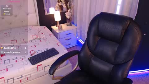 LIA online show from November 7, 2:41 pm