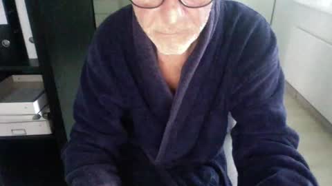 tiburzio online show from January 14, 8:09 am