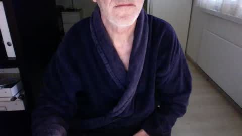 tiburzio online show from February 17, 7:26 am