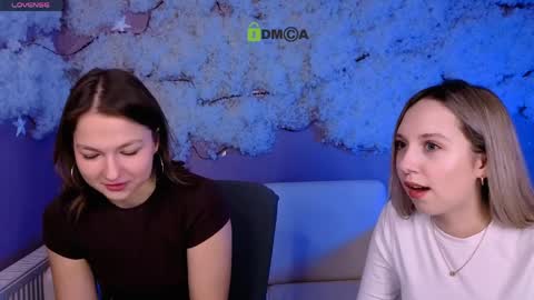 Tif online show from April 2, 12:34 pm