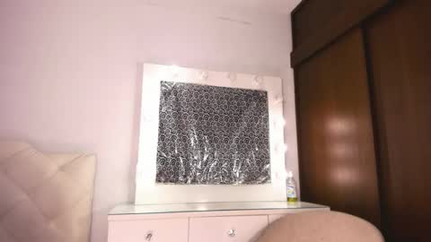 Tiff online show from March 23, 4:39 am