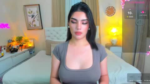 Tiffany online show from November 25, 9:57 pm