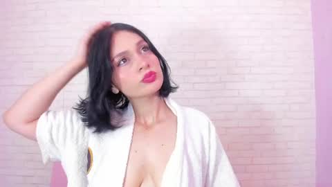 tiffany_mendez online show from September 15, 12:06 pm