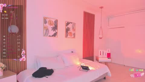 Tiffany online show from September 21, 1:37 pm