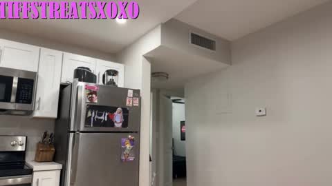 Tiffstreatsxoxo online show from February 7, 1:58 pm