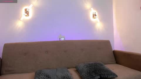 Tifany online show from February 3, 3:15 am