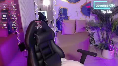 Tiiana online show from May 24, 3:36 am